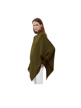 Poncho asymétrique en tricot vert foncé