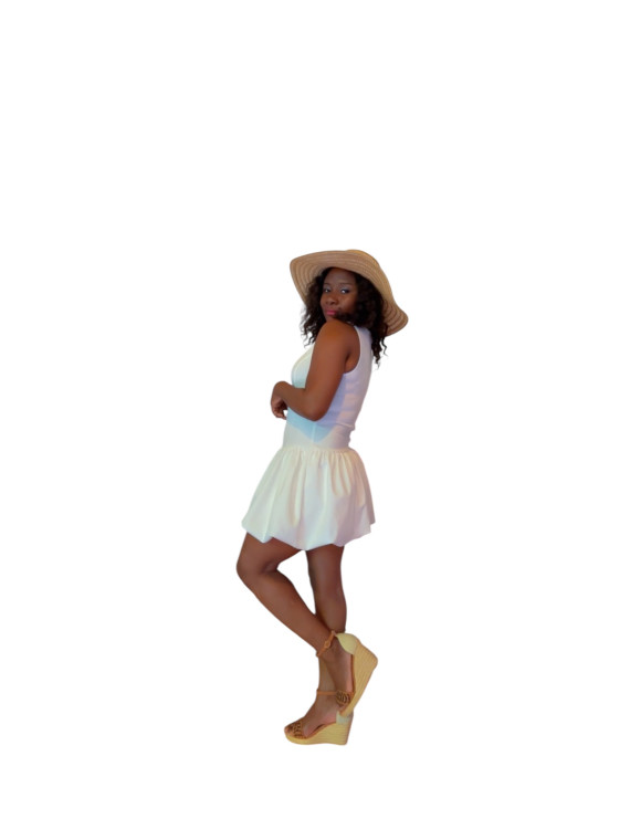 Robe élégante ourlet bouffante couleur blanc