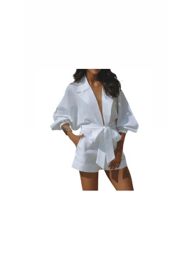 Combinaison courte une pièce couleur blanc avec attache manche large