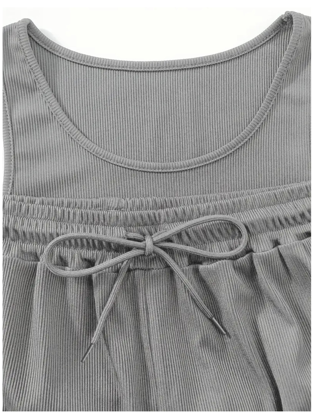 Ensemble Pièces couleur gris Imprimé Los Angeles, Body Décolleté Sans Manches et Short