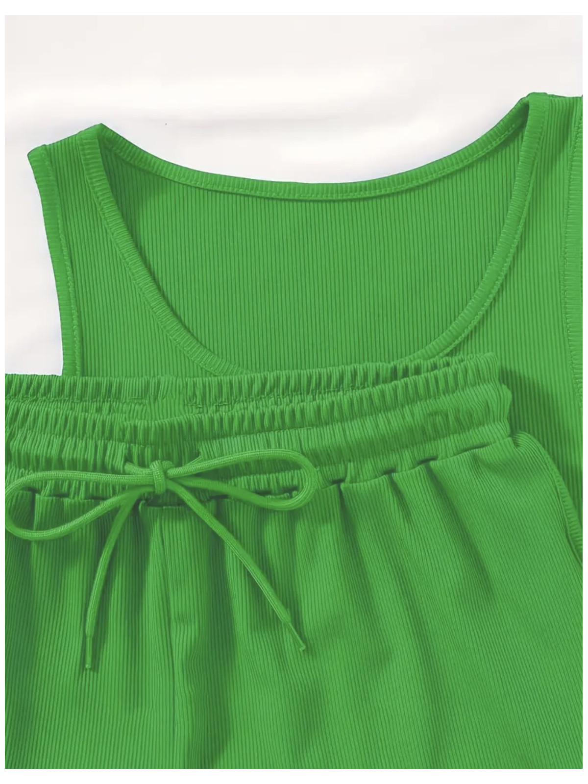Ensemble 2Pièces  couleur vert Imprimé Los Angeles, Body Décolleté Sans Manches et Short