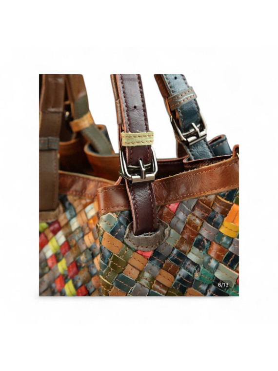 Sac à main multicolores tressé