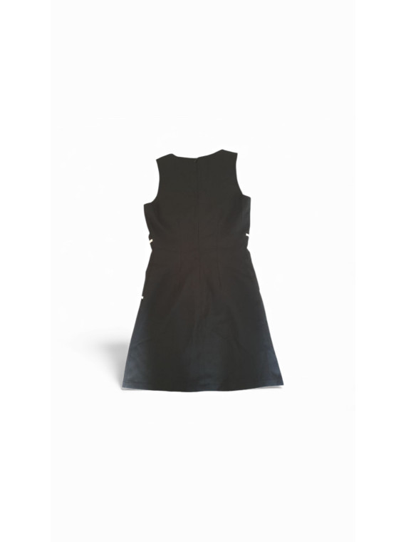 Robe noir moulante train blanc de côté