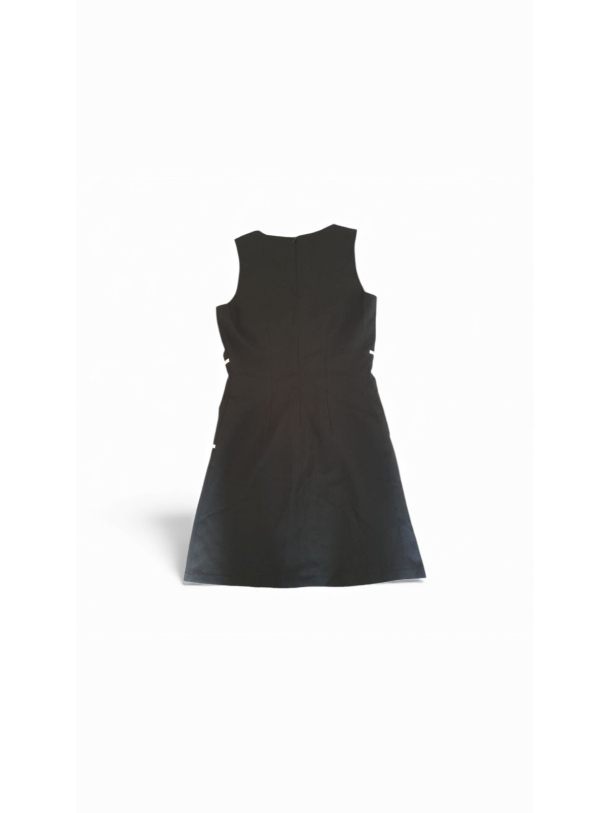 Robe noir moulante train blanc de côté