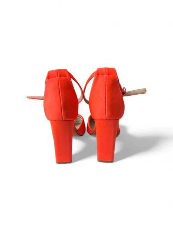 Escarpins orange P39 à bout pointu épais