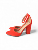 Escarpins orange P39 à bout pointu épais