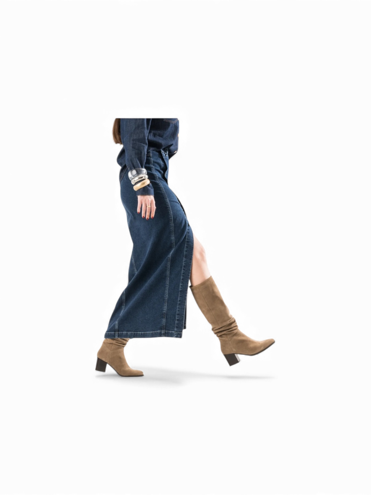 Bottes plissées P37 en daim couleur  taupe