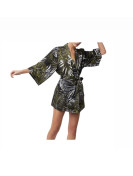 Kimono en satin à motifs feuilles