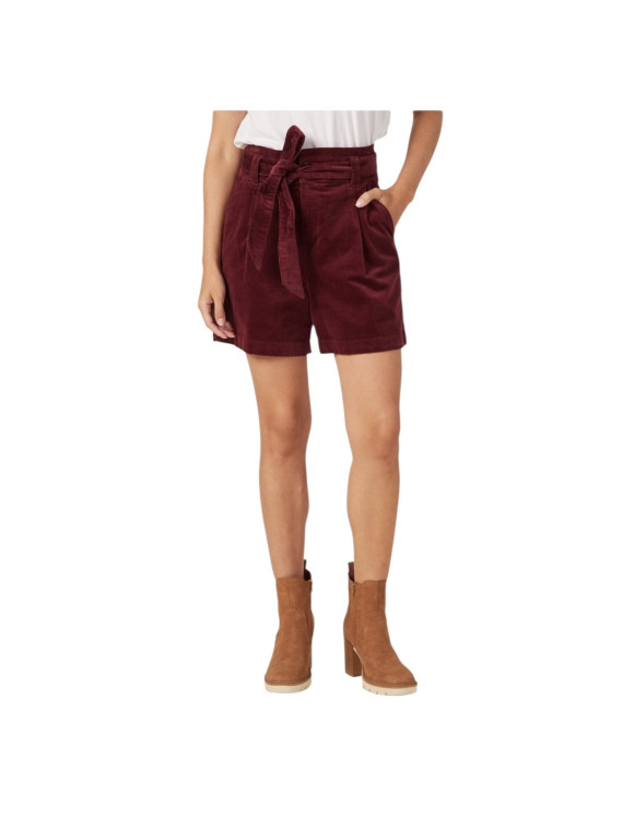 Short en velour couleur rouge bordeaux