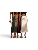 Lots des Jupes longue en satin 4 couleurs blanc ,rouge bordeaux,vert ,noir