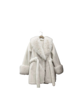 Menteau en peluche moelleux